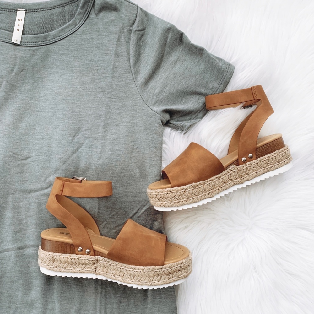 NEW Tan Platform Espadrille Sandals - Picture 2 of 4